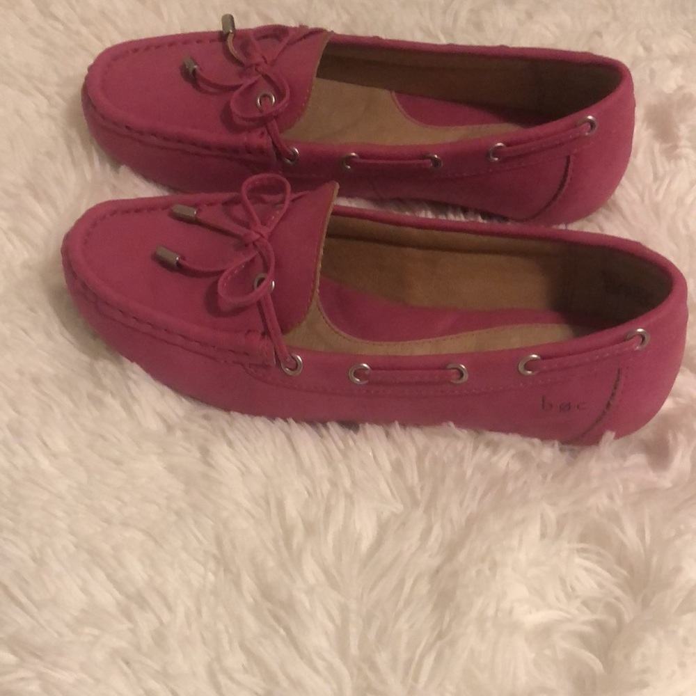 Pretty in pink great condition boc shoes. - Picture 2 of 3